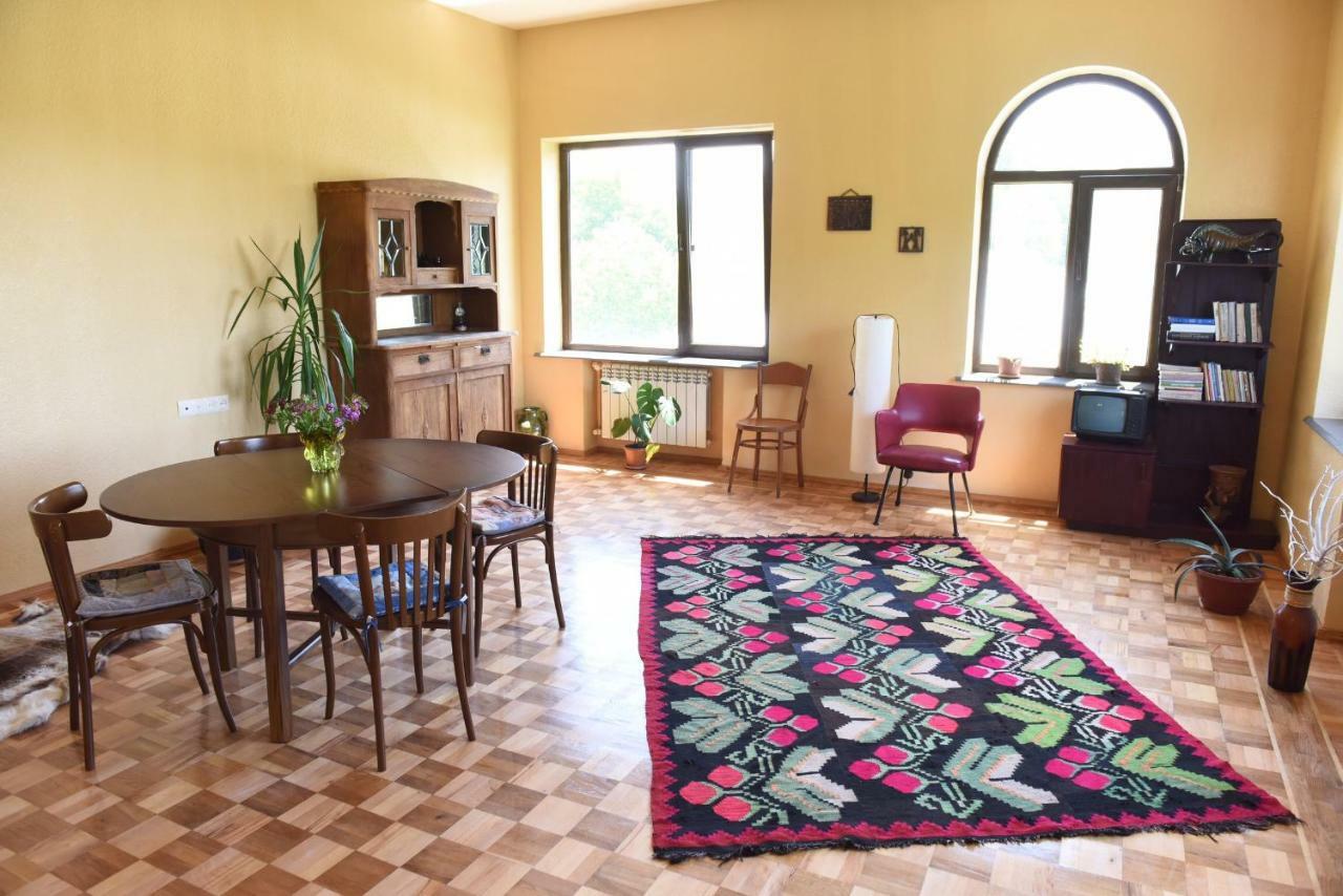Red House Hatis Katnakhpyur Zewnętrze zdjęcie